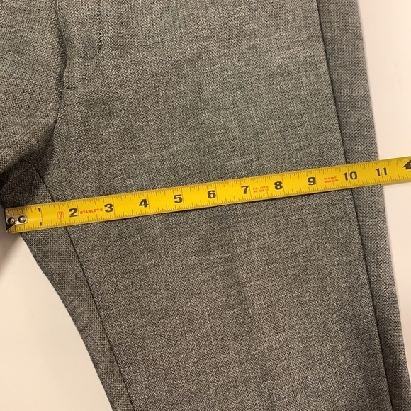 BANANA Republic Size 4 Gray Pants- Good Condition - Picture 13 of 15
